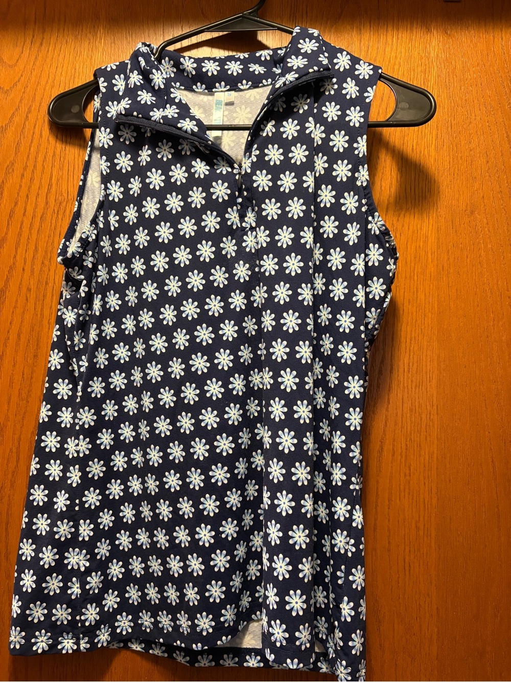 Lulu-B Navy Sleeveless Tank with White Daisy Print
